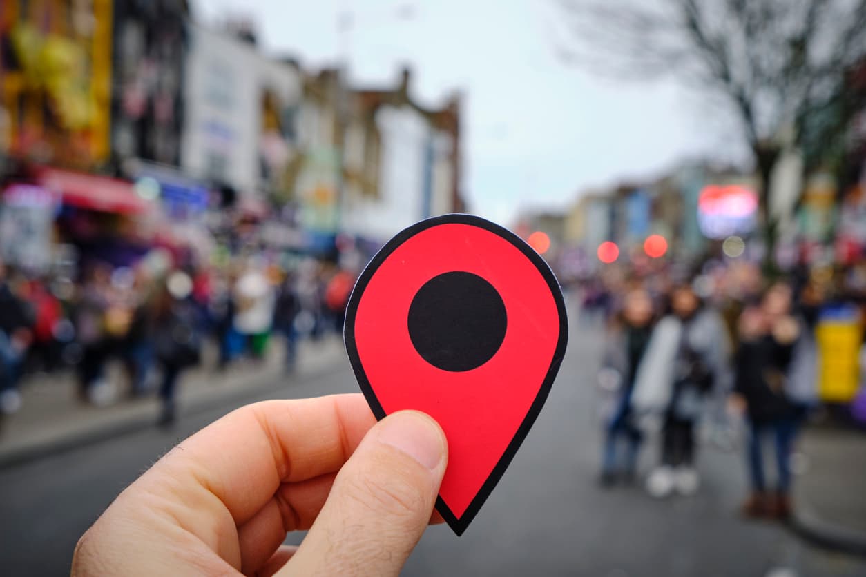 Suivi des déplacements et géolocalisation voyageurs
